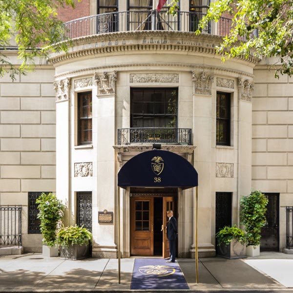 Union League Club square